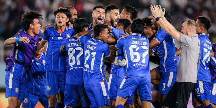 Arema-FC-Dapat-Tambahan-di-Lini-Tengah_11zon