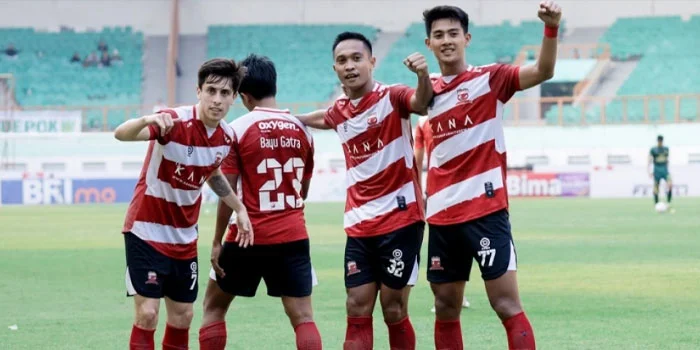 Prediksi-Skor-Madura-United-vs-Persita