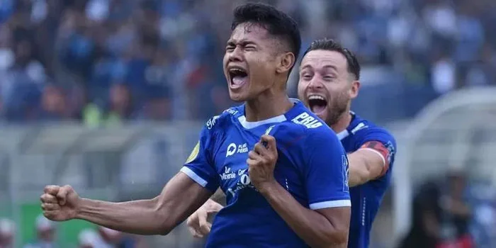 Liga 1 2024-2025: Persib 2-0 Persija