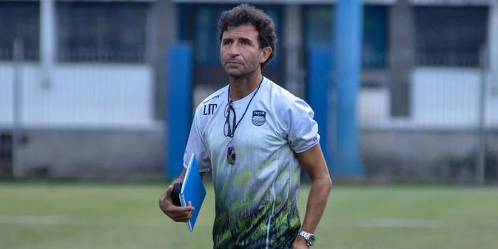 Persib Gugat Luis Milla ke CAS