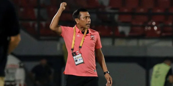 Tiga Pelatih Liga 1 Sudah Dipecat di Musim Ini