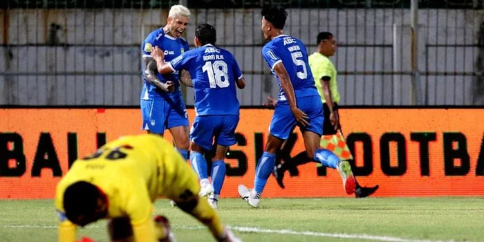 Liga 1 2024-2025: Madura United 2-2 Persib