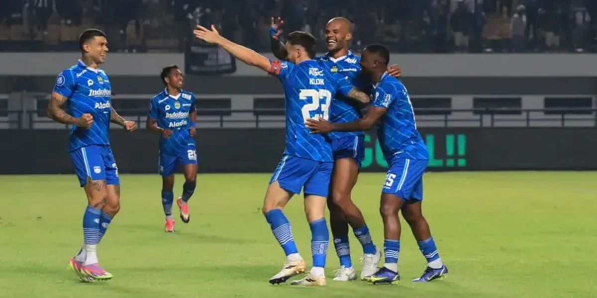 Peluang-Persib-Raih-Gelar-Juara-Back-to-Back_11zon