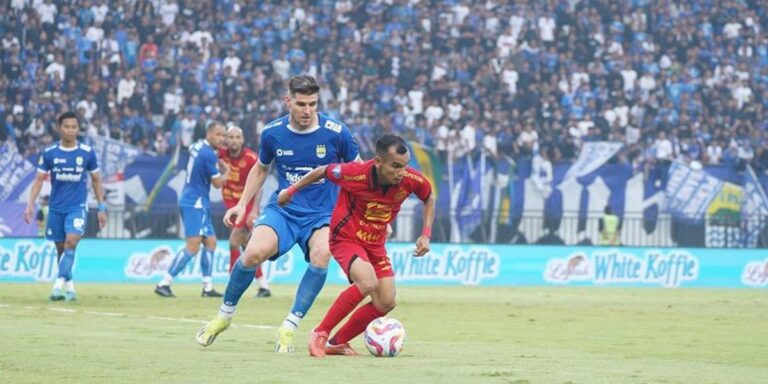 Pesan Memukau Nick Kuipers Pada Bobotoh dan Persib Bandung