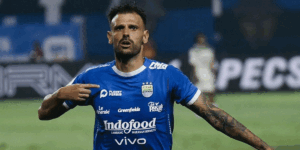 Tyronne Del Pino Raih Best Player Liga 1 2024/2025, Begini Reaksi Gelandang Persib