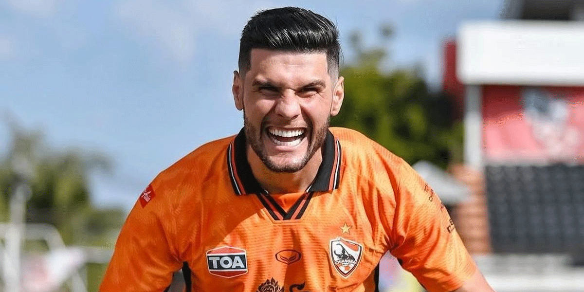 Profil dan Karir Julio Cesar yang Dikaitkan dengan Persib