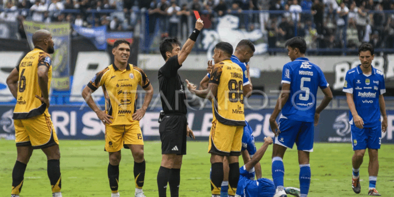 Ancaman Media Sosial Jadi Peringatan bagi Sepak Bola Indonesia