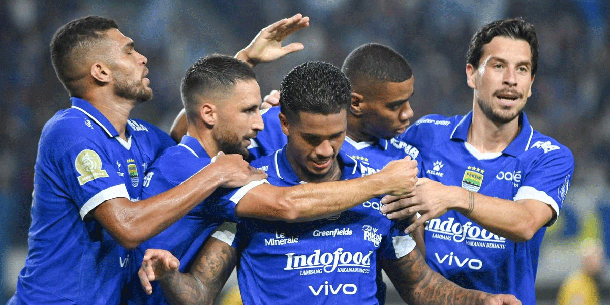 Persib Bandung Muncul sebagai Favorit Utama Juara