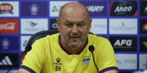 Wasit Jadi Sorotan Usai Persib Gagal Menang di Kediri